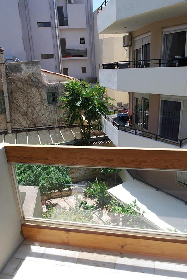 Lovely Boutique 2-bedroom Apartment. Olympia. *
