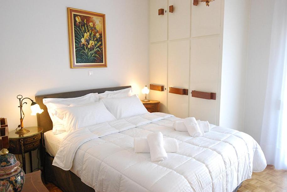 Lovely Boutique 2-bedroom Apartment. Olympia. *